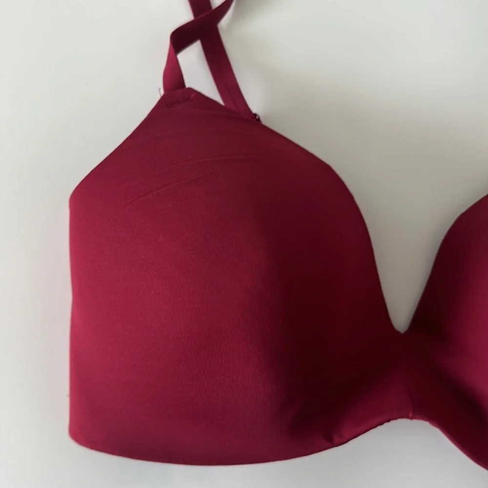Secret Treasures Burgundy Bra lightly padded 34C